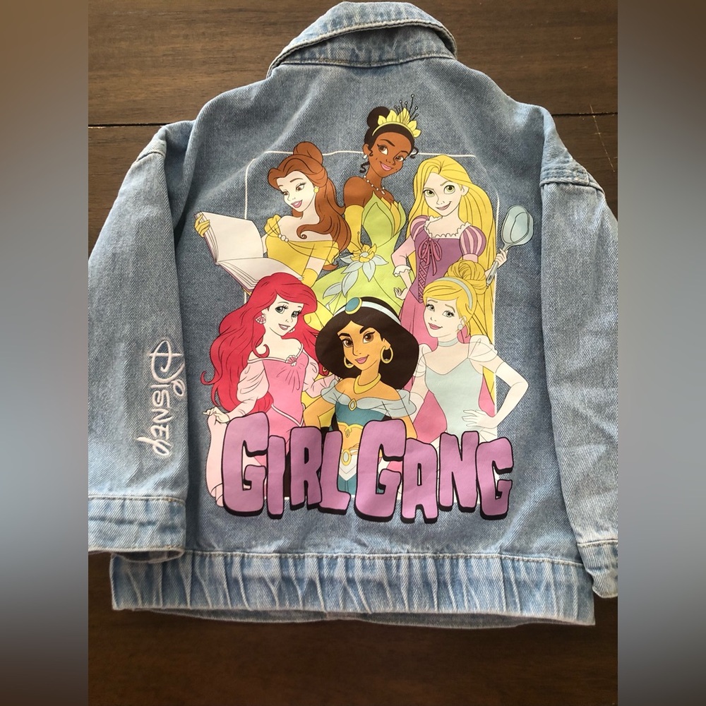 Disney Princess Girl Gang Light Wash Jean/Denim Jacket 
Size 3-4
